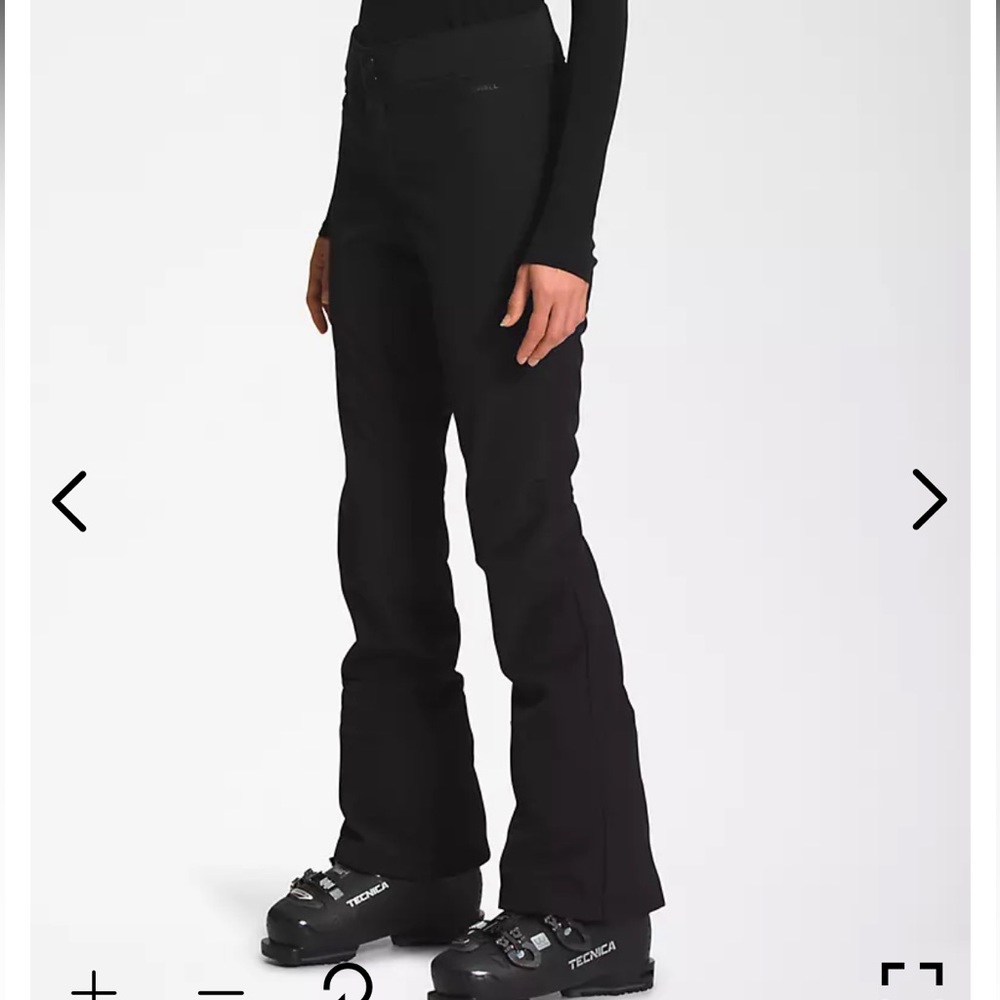 The North Face - Women's Apex Sth Pant in Black